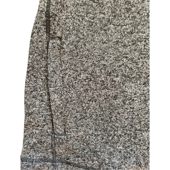 Eddie Bauer Men's Radiator Fleece Snap Mock Neck Sweater - Picture 4 of 7